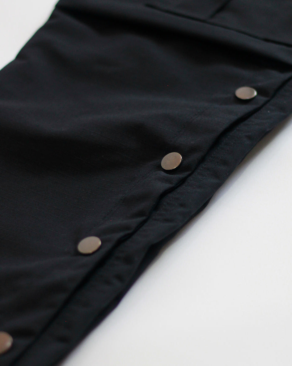 MB BLACK CARGO PANTS