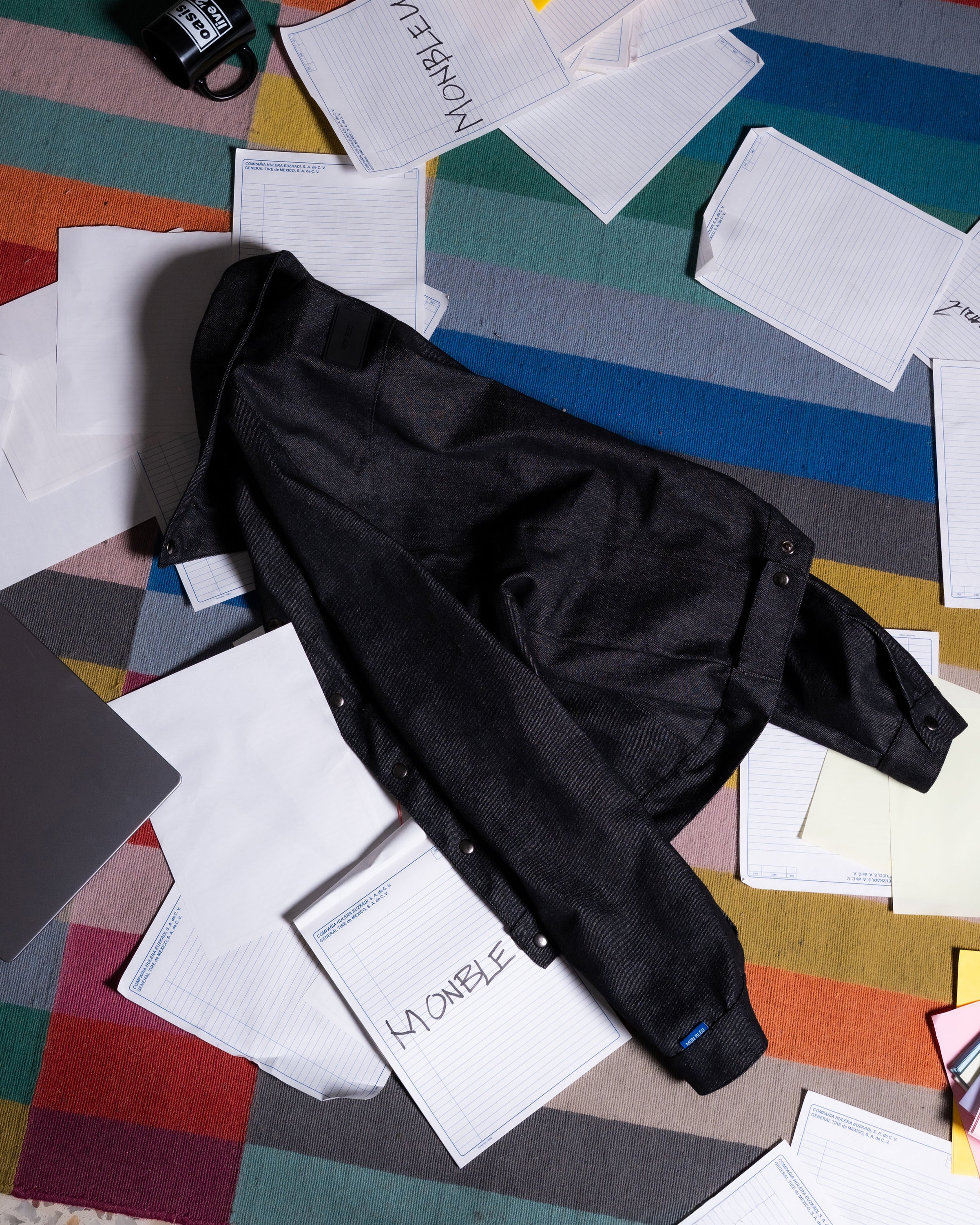 ESSENTIALS DENIM JACKET